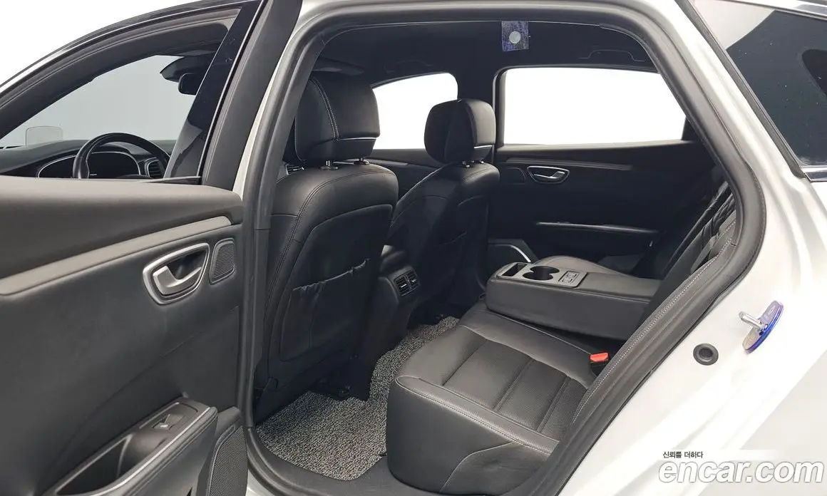 Renault (Samsung) SM6 2021 1.3 автомат (гидро), фото 17 Renault (Samsung) SM6 2021 1.3 автомат (гидро), фото 17