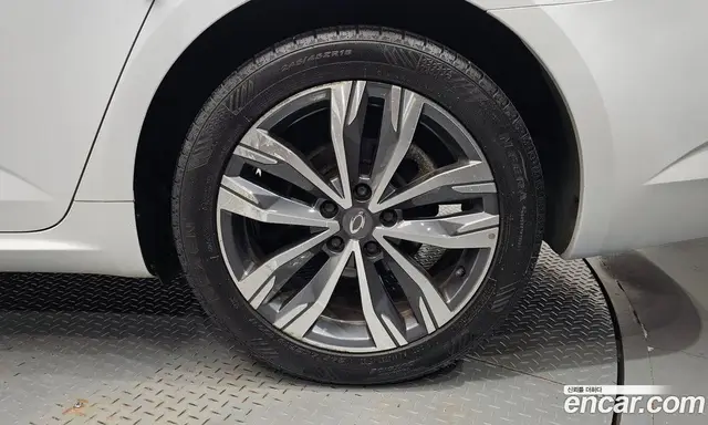 Renault (Samsung) SM6 2021 1.3 автомат (гидро), миниатюра 6 Renault (Samsung) SM6 2021 1.3 автомат (гидро), миниатюра 6