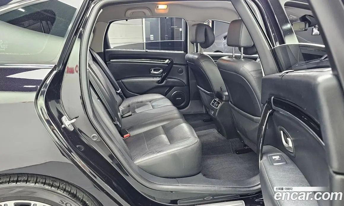 Renault (Samsung) SM7 2018 3.5 автомат (гидро), фото 18 Renault (Samsung) SM7 2018 3.5 автомат (гидро), фото 18