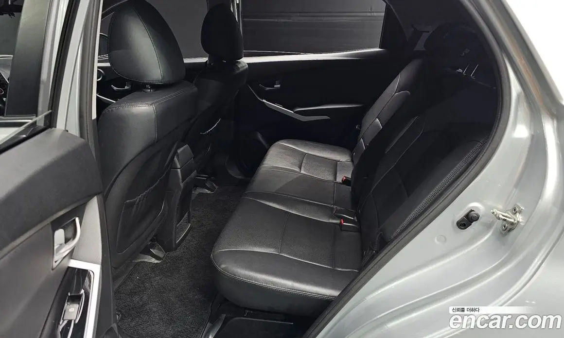 SsangYong Korando 2016 2.2 автомат (гидро), фото 16