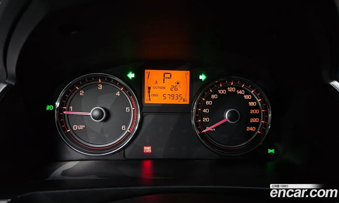 SsangYong Korando 2016 2.2 автомат (гидро), фото 10