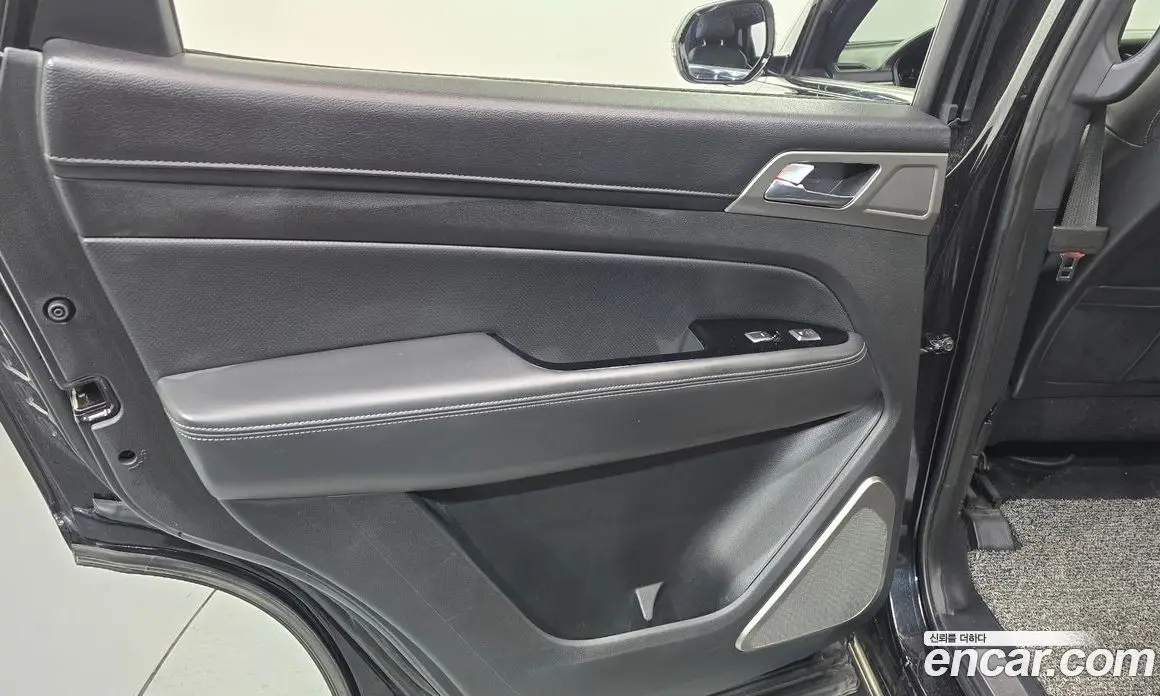 SsangYong Rexton 2018 2.2 автомат (гидро), фото 15