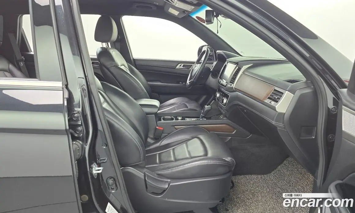 SsangYong Rexton 2018 2.2 автомат (гидро), фото 16