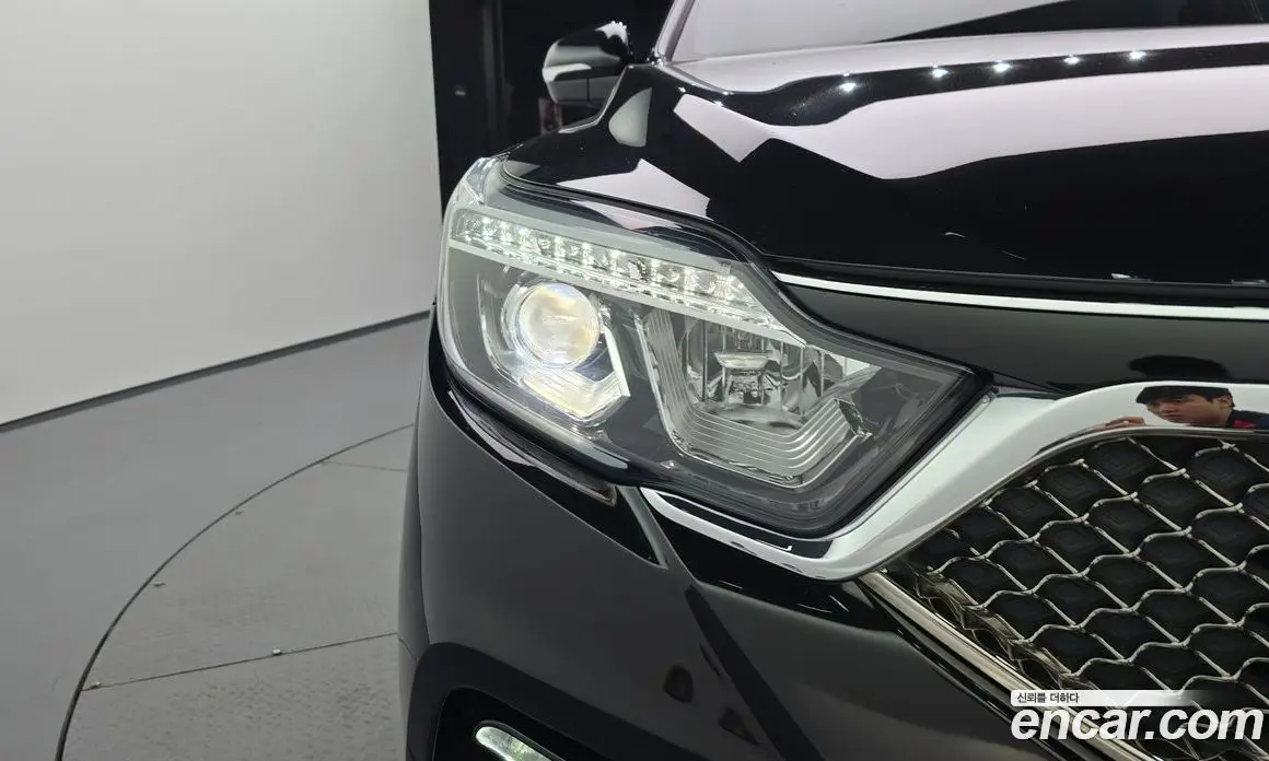 SsangYong Rexton 2018 2.2 автомат (гидро), фото 8