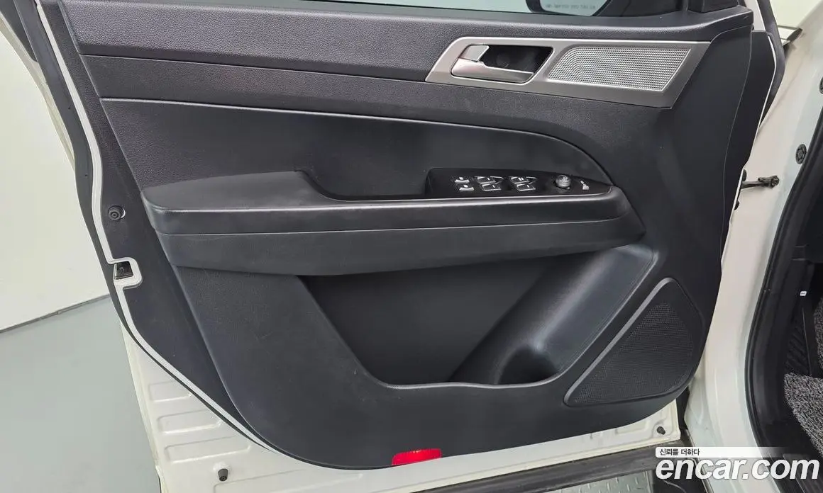 SsangYong Rexton 2019 2.2 автомат (гидро), фото 14 SsangYong Rexton 2019 2.2 автомат (гидро), фото 14