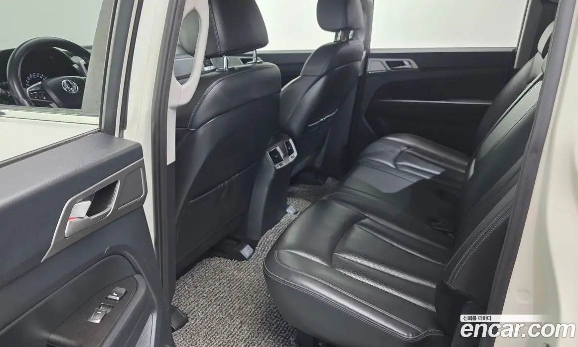 SsangYong Rexton 2019 2.2 автомат (гидро), фото 16 SsangYong Rexton 2019 2.2 автомат (гидро), фото 16