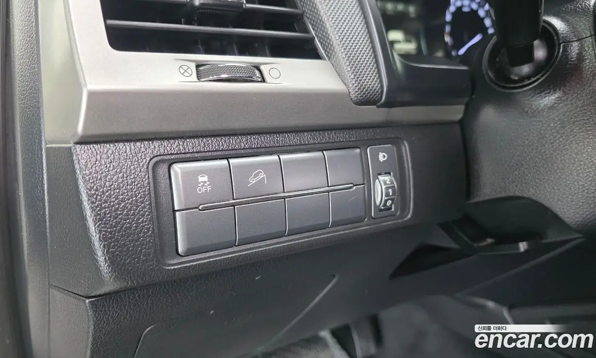 SsangYong Rexton 2019 2.2 автомат (гидро), фото 19 SsangYong Rexton 2019 2.2 автомат (гидро), фото 19
