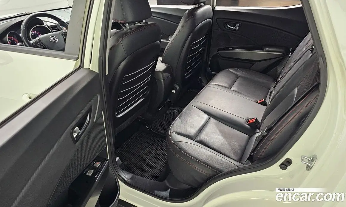 SsangYong TIBOLI 2016 1.6 автомат (гидро), фото 18