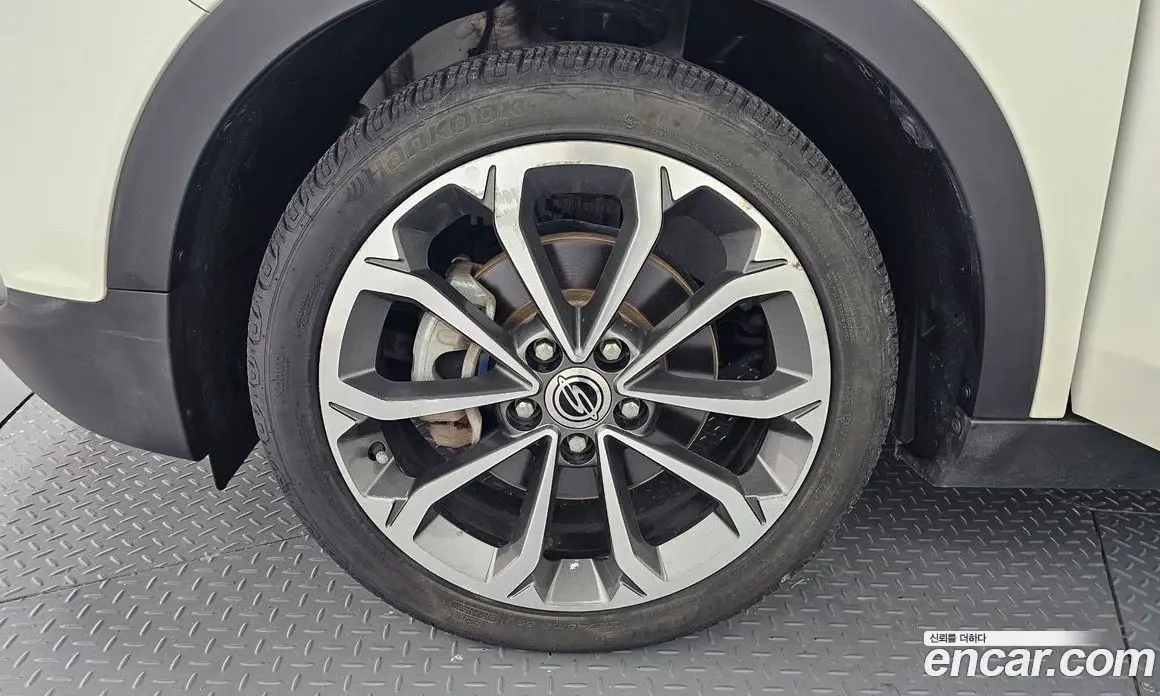 SsangYong TIBOLI 2016 1.6 автомат (гидро), фото 5