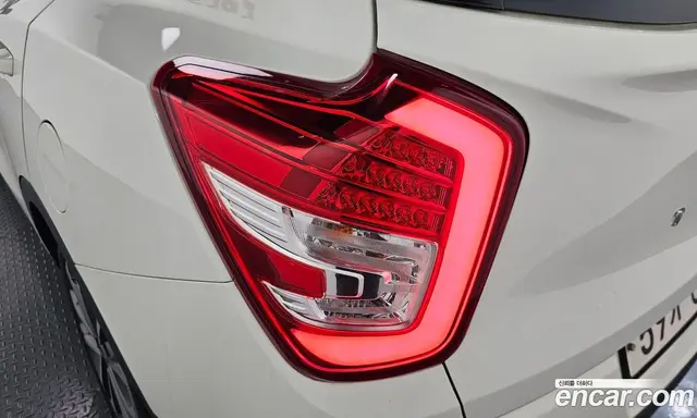 SsangYong TIBOLI 2016 1.6 автомат (гидро), миниатюра 9