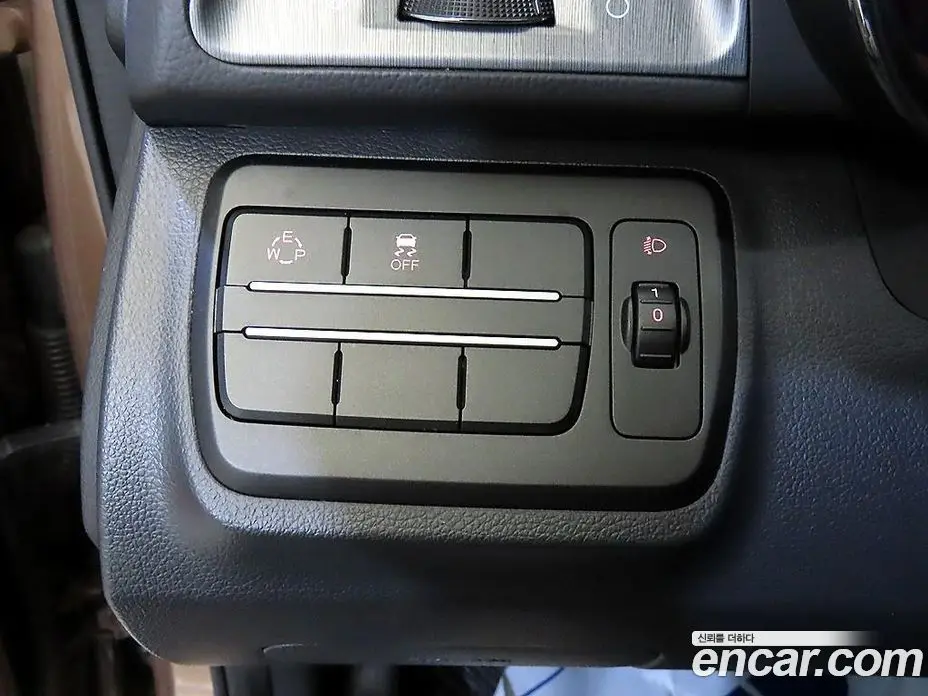 SsangYong TIBOLI 2017 1.6 автомат (гидро), фото 13