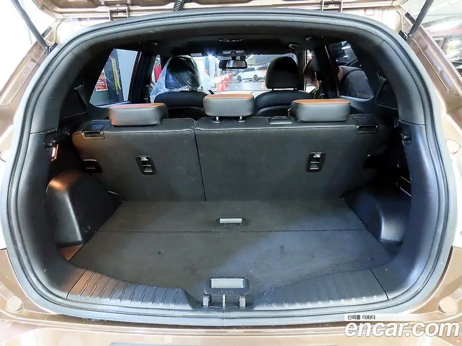 SsangYong TIBOLI 2017 1.6 автомат (гидро), фото 17