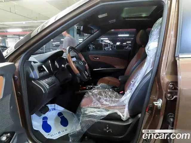 SsangYong TIBOLI 2017 1.6 автомат (гидро), миниатюра 6