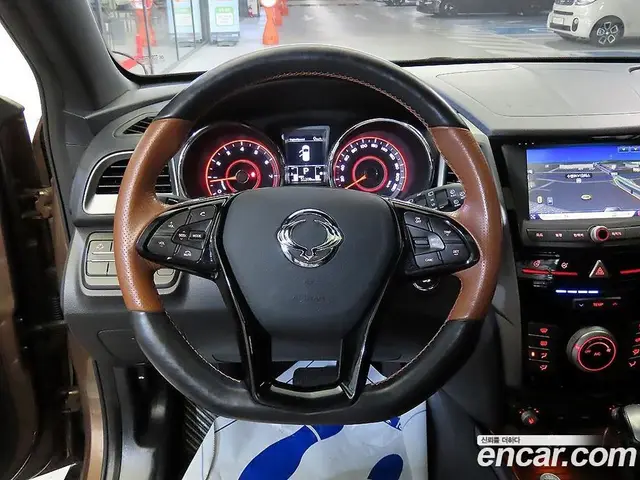 SsangYong TIBOLI 2017 1.6 автомат (гидро), миниатюра 8