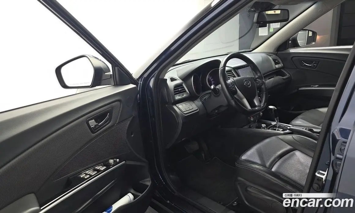 SsangYong TIBOLI 2018 1.6 автомат (гидро), фото 13 SsangYong TIBOLI 2018 1.6 автомат (гидро), фото 13