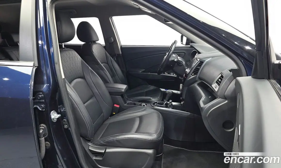 SsangYong TIBOLI 2018 1.6 автомат (гидро), фото 16 SsangYong TIBOLI 2018 1.6 автомат (гидро), фото 16