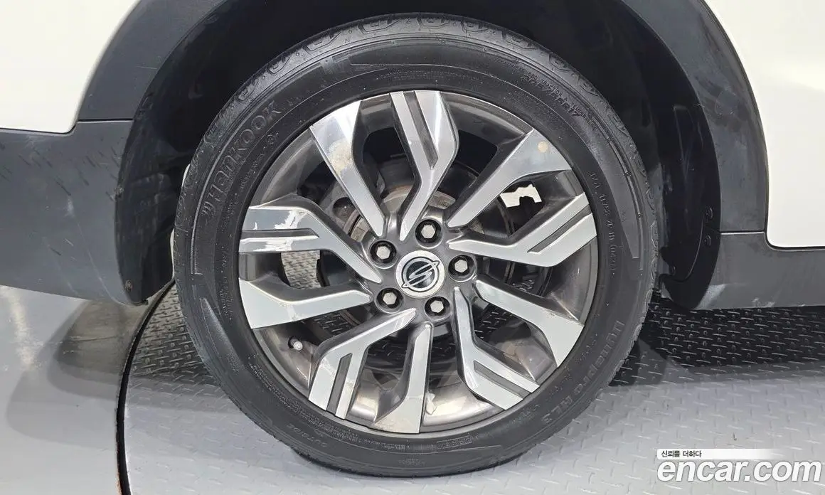 SsangYong TIBOLI 2018 1.6 автомат (гидро), фото 5