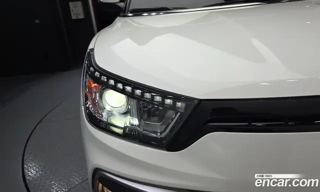 SsangYong TIBOLI 2018 1.6 автомат (гидро), миниатюра 8