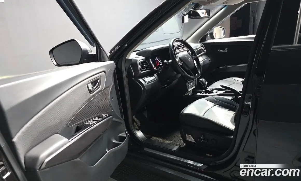 SsangYong TIBOLI 2020 1.5 автомат (гидро), фото 12