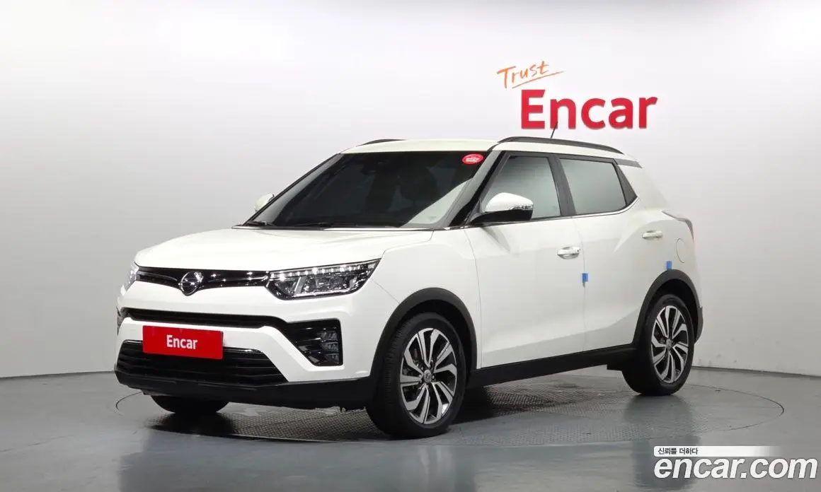 SsangYong TIBOLI 2021 1.5 автомат (гидро), фото 1 SsangYong TIBOLI 2021 1.5 автомат (гидро), фото 1
