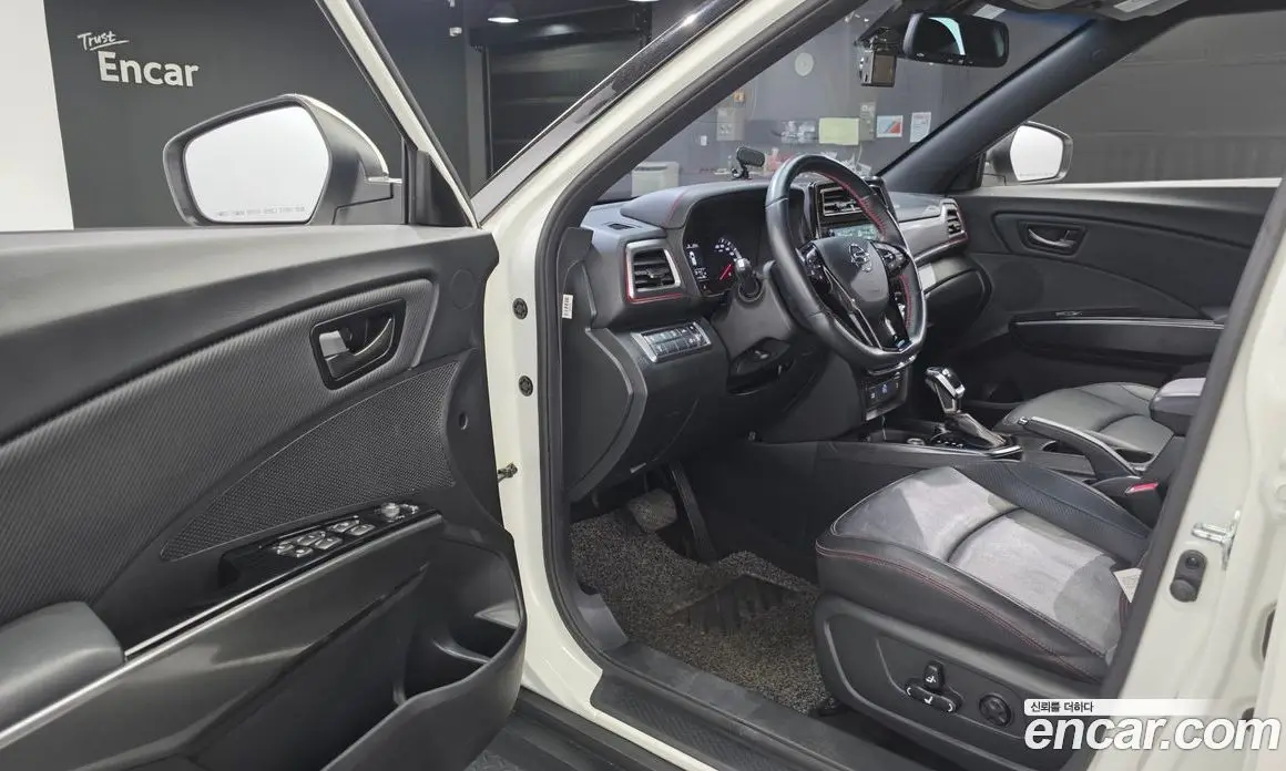 SsangYong TIBOLI 2021 1.5 автомат (гидро), фото 13 SsangYong TIBOLI 2021 1.5 автомат (гидро), фото 13