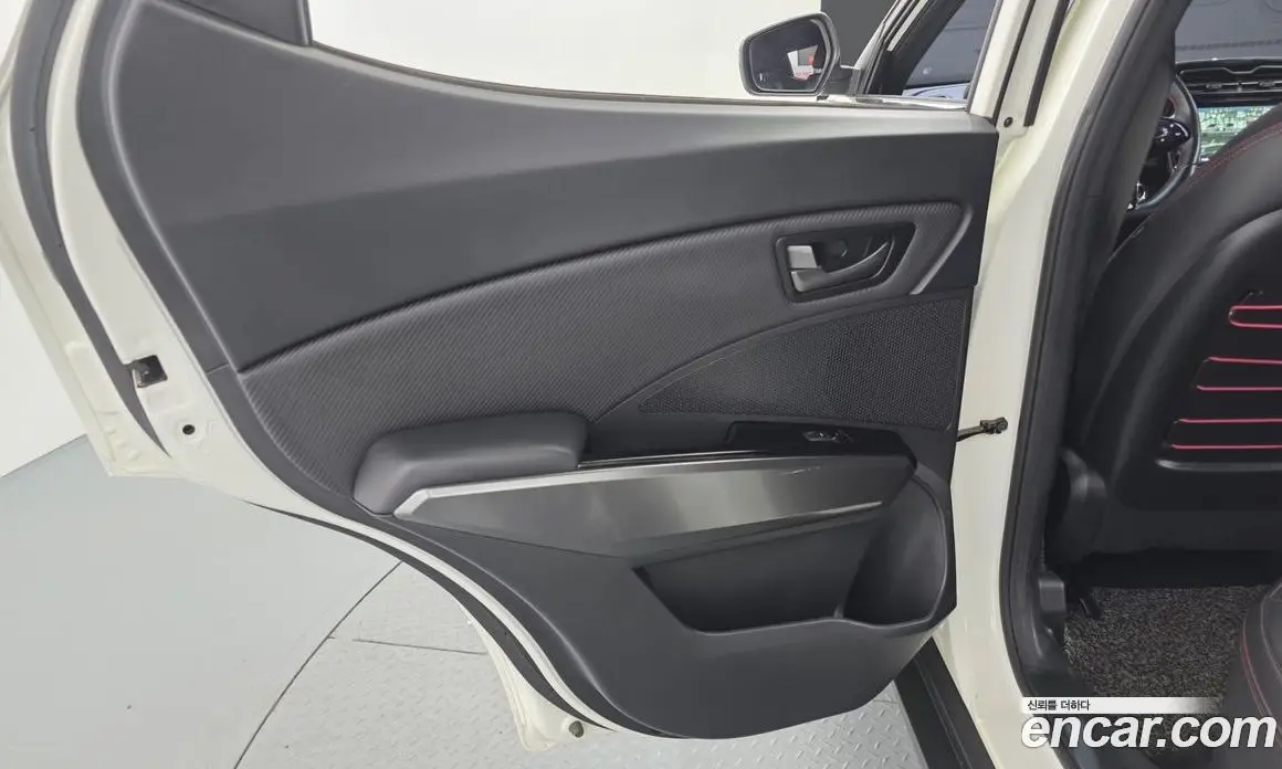 SsangYong TIBOLI 2021 1.5 автомат (гидро), фото 15 SsangYong TIBOLI 2021 1.5 автомат (гидро), фото 15