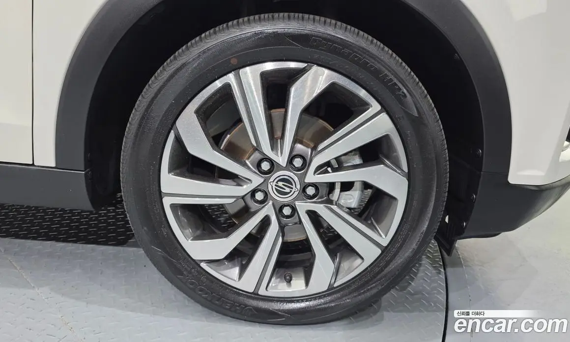 SsangYong TIBOLI 2021 1.5 автомат (гидро), фото 7 SsangYong TIBOLI 2021 1.5 автомат (гидро), фото 7