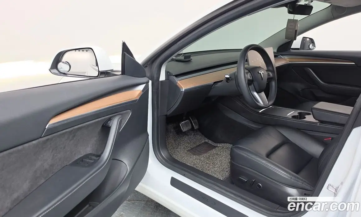 Tesla Model 3 2021 0.2 автомат (гидро), фото 13 Tesla Model 3 2021 0.2 автомат (гидро), фото 13
