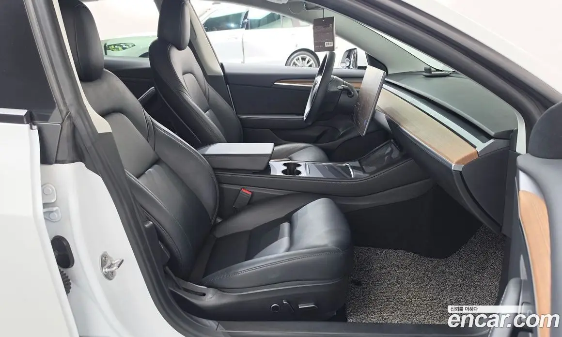 Tesla Model 3 2021 0.2 автомат (гидро), фото 16 Tesla Model 3 2021 0.2 автомат (гидро), фото 16