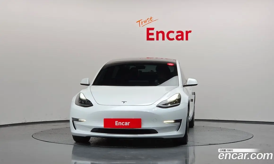 Tesla Model 3 2021 0.2 автомат (гидро), фото 3 Tesla Model 3 2021 0.2 автомат (гидро), фото 3