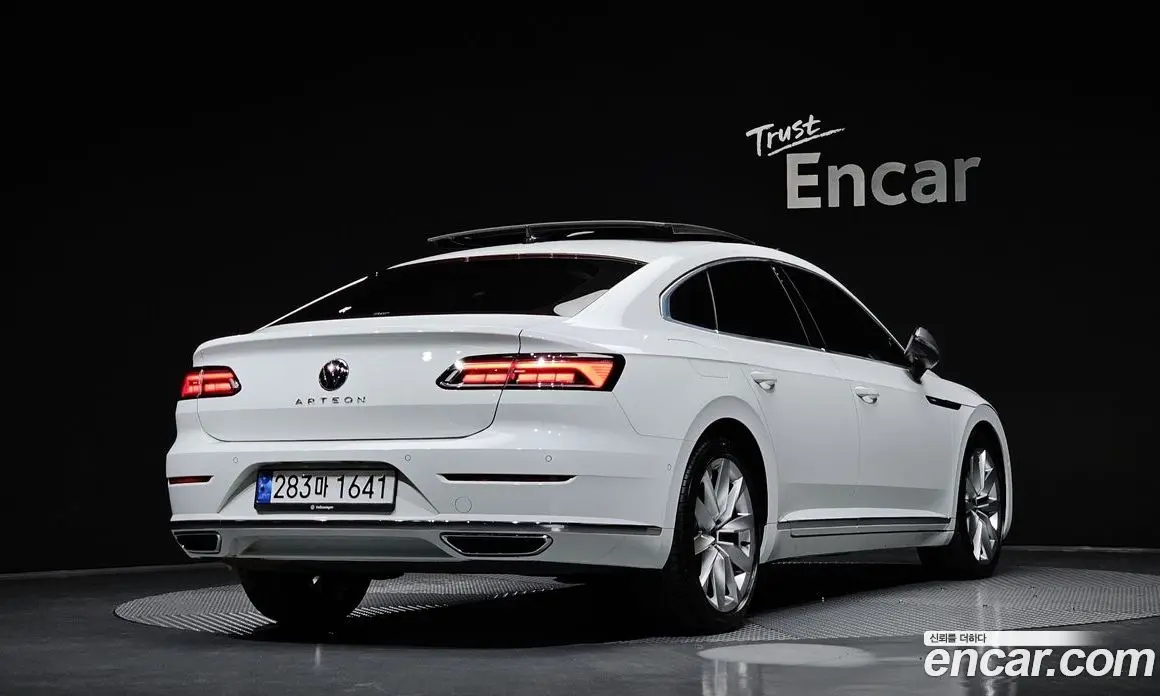 Volkswagen Arteon 2022 2.0 автомат (гидро), фото 2 Volkswagen Arteon 2022 2.0 автомат (гидро), фото 2