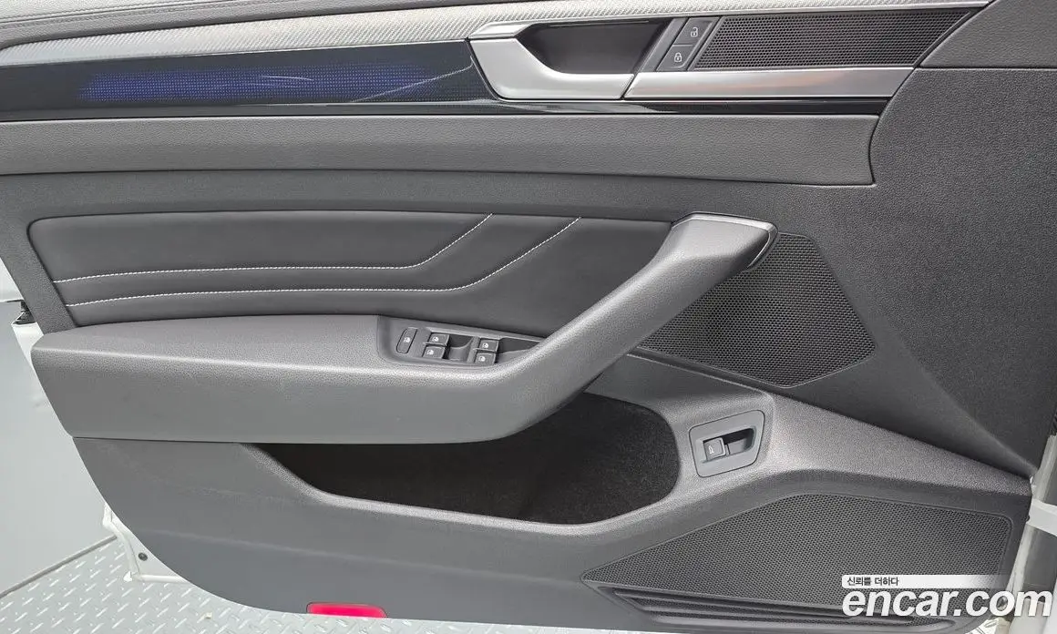 Volkswagen Arteon 2022 2.0 автомат (гидро), фото 15 Volkswagen Arteon 2022 2.0 автомат (гидро), фото 15