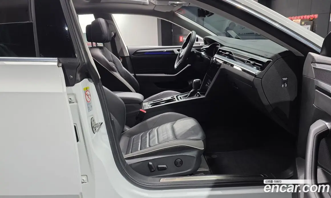 Volkswagen Arteon 2022 2.0 автомат (гидро), фото 17 Volkswagen Arteon 2022 2.0 автомат (гидро), фото 17