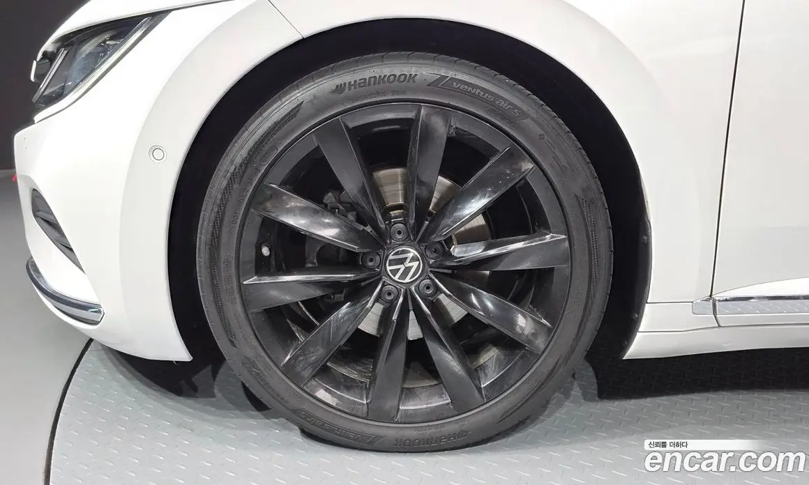 Volkswagen Arteon 2023 2.0 автомат (гидро), фото 5 Volkswagen Arteon 2023 2.0 автомат (гидро), фото 5