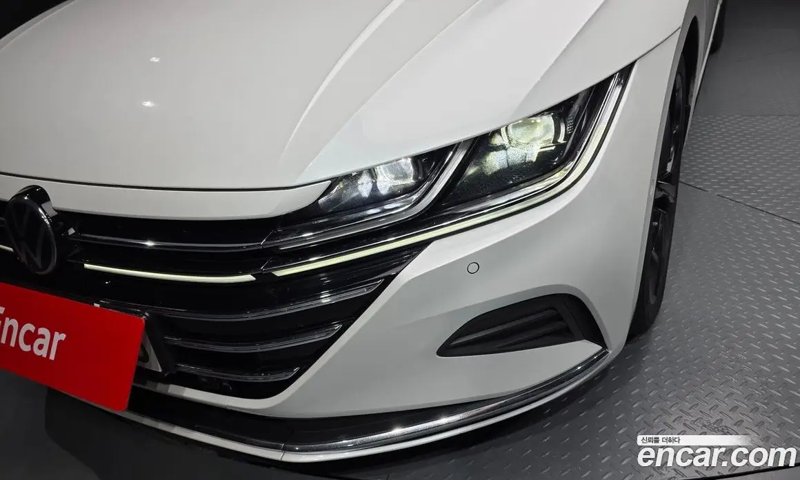 Volkswagen Arteon 2023 2.0 автомат (гидро), фото 8 Volkswagen Arteon 2023 2.0 автомат (гидро), фото 8