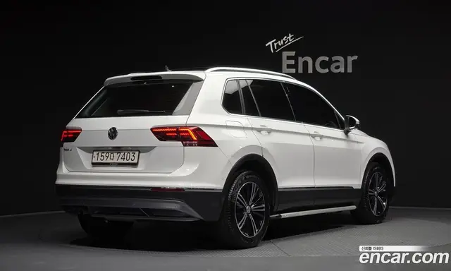 Volkswagen Tiguan 2020 2.0 автомат (гидро), миниатюра 2