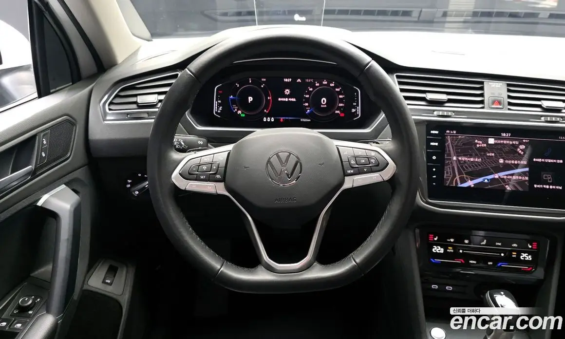 Volkswagen Tiguan 2021 2.0 автомат (гидро), фото 19 Volkswagen Tiguan 2021 2.0 автомат (гидро), фото 19