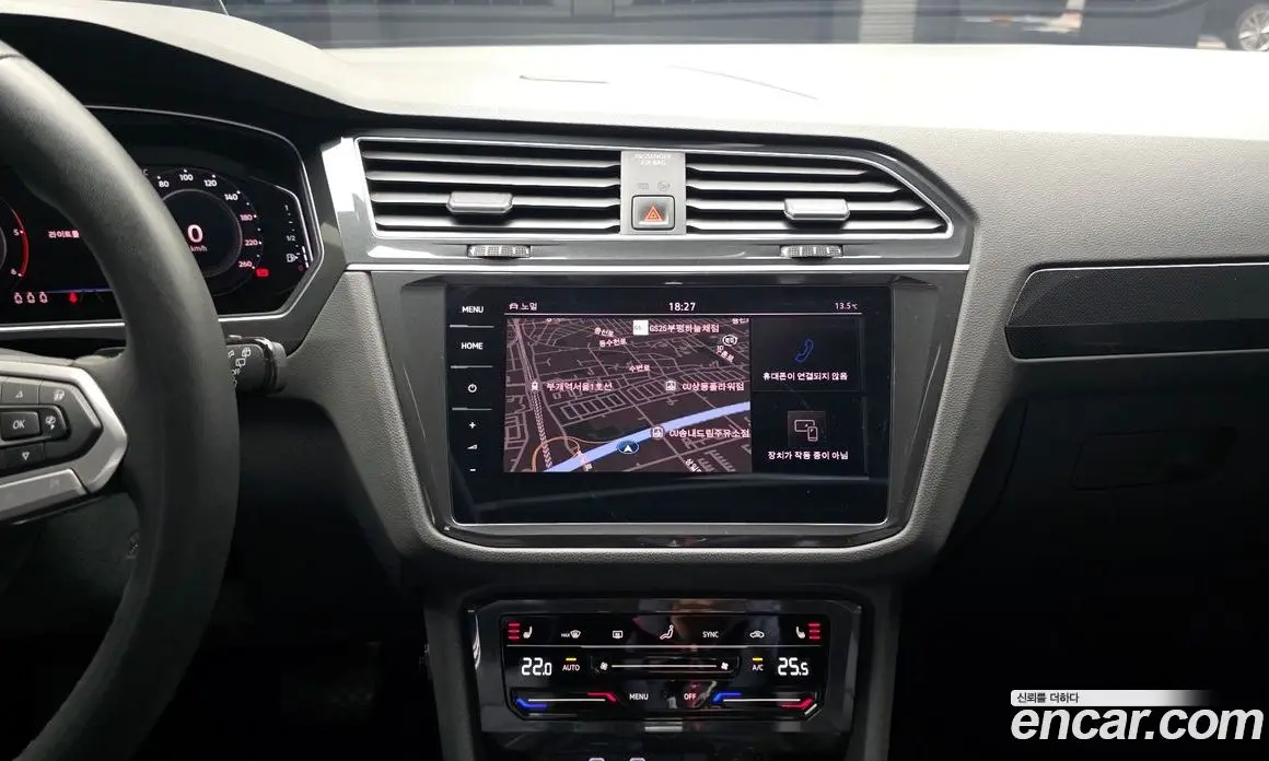 Volkswagen Tiguan 2021 2.0 автомат (гидро), фото 20 Volkswagen Tiguan 2021 2.0 автомат (гидро), фото 20