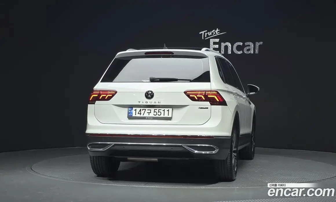Volkswagen Tiguan 2021 2.0 автомат (гидро), фото 4 Volkswagen Tiguan 2021 2.0 автомат (гидро), фото 4