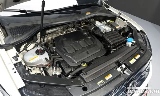 Volkswagen Tiguan 2021 2.0 автомат (гидро), миниатюра 6 Volkswagen Tiguan 2021 2.0 автомат (гидро), миниатюра 6