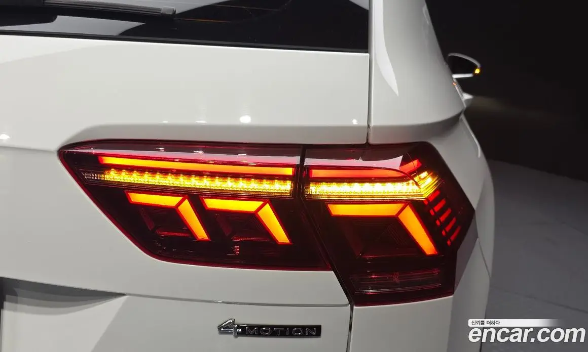 Volkswagen Tiguan 2021 2.0 автомат (гидро), фото 9 Volkswagen Tiguan 2021 2.0 автомат (гидро), фото 9