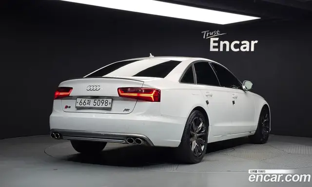 Audi A6 2014 3.0 автомат (гидро), миниатюра 2 Audi A6 2014 3.0 автомат (гидро), миниатюра 2