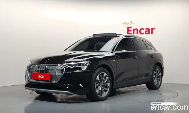 Audi e-tron, 2021, 59 386 км