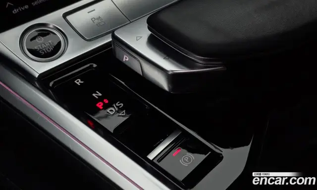 Audi e-tron 2021 0.2 автомат (гидро), миниатюра 9 Audi e-tron 2021 0.2 автомат (гидро), миниатюра 9
