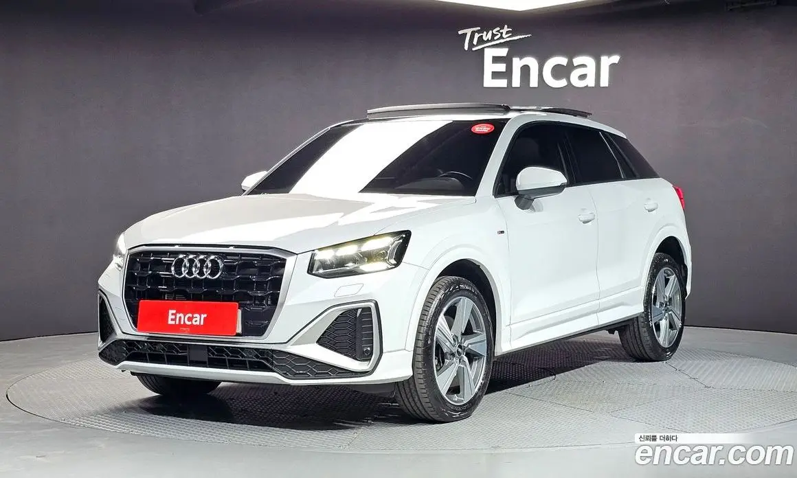 Audi Q2 2023 2.0 автомат (гидро), фото 1 Audi Q2 2023 2.0 автомат (гидро), фото 1