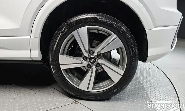 Audi Q2 2023 2.0 автомат (гидро), миниатюра 7 Audi Q2 2023 2.0 автомат (гидро), миниатюра 7