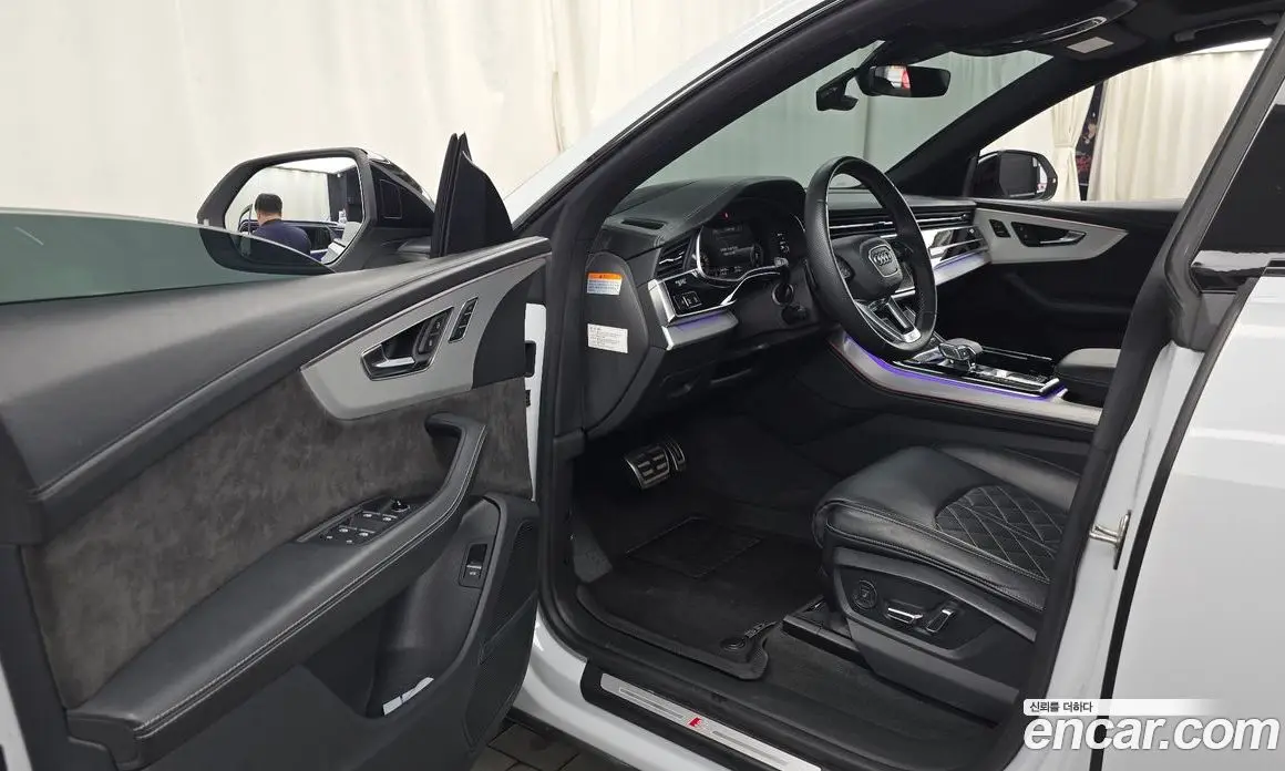 Audi Q8 2022 3.0 автомат (гидро), фото 13