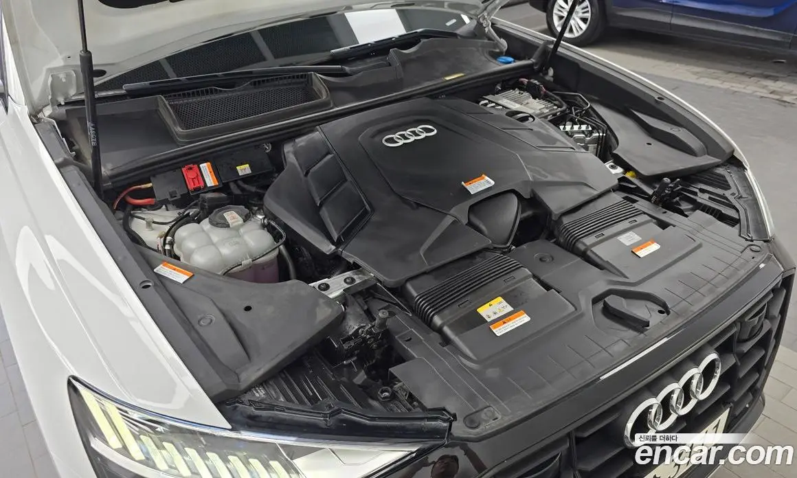 Audi Q8 2022 3.0 автомат (гидро), фото 6