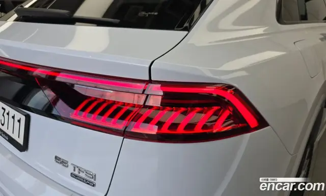 Audi Q8 2022 3.0 автомат (гидро), миниатюра 9