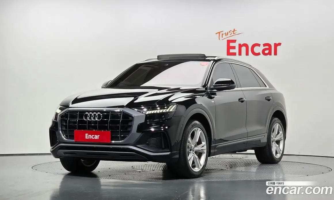 Audi Q8 2022 3.0 автомат (гидро), фото 1 Audi Q8 2022 3.0 автомат (гидро), фото 1